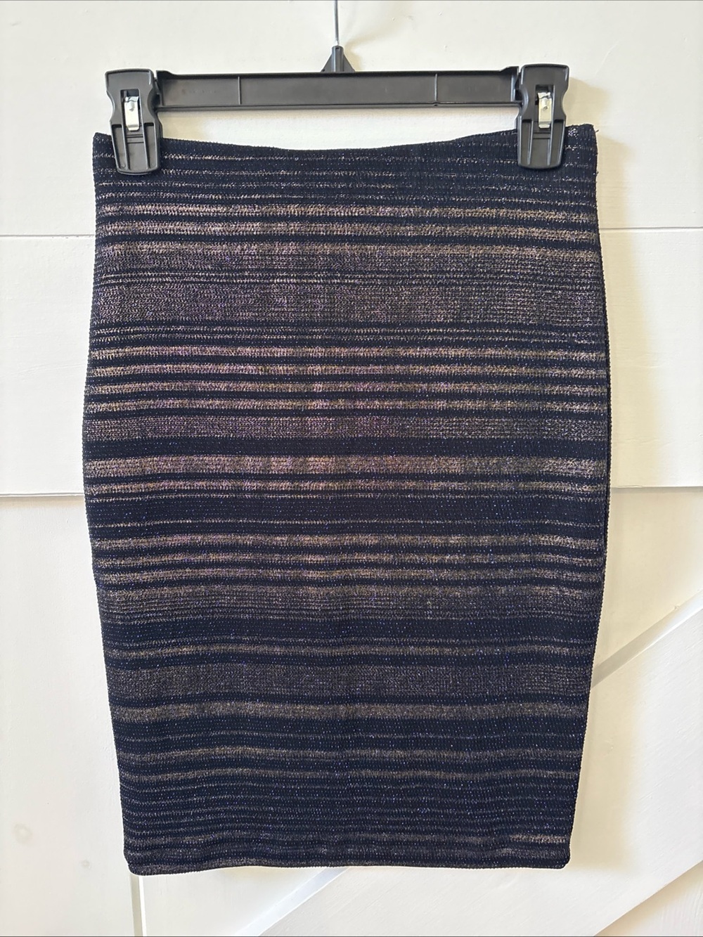 Lulus Metallic Pencil Skirt Knee Length Medium Lined Gold Black Blue Shimmer